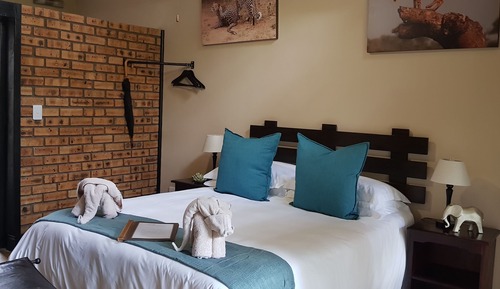 Habitación Deluxe, 1 cama de matrimonio, baño privado, vistas al jardín