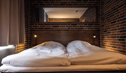 Habitación estándar doble (Bed 140 cm)