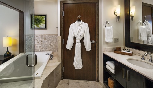 Habitación superior, 1 cama de matrimonio grande, bañera de hidromasaje