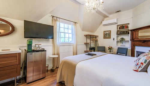 Miss Dorothy's Room