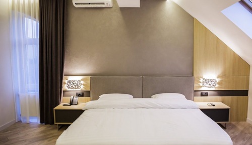Suite Deluxe, 1 cama de matrimonio grande con sofá cama