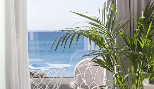 Superior Room with Sea View
