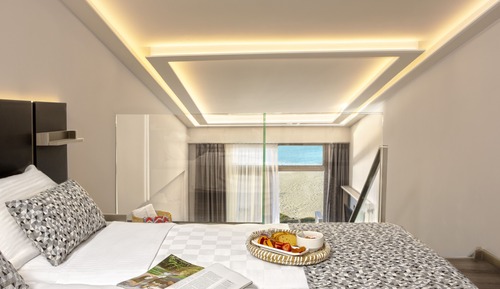 Suite Split Level with Sea View