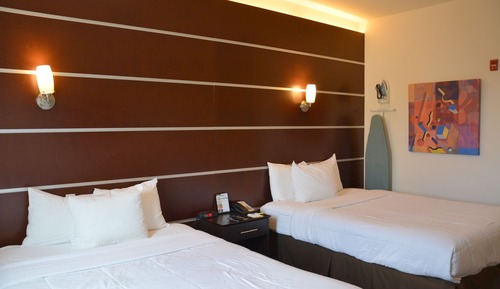 Suite estudio, 2 camas de matrimonio, no fumadores