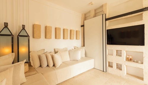 Habitación, 1 habitación (Corte Magnifica)