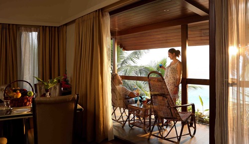 Ocean Breeze Suite Room