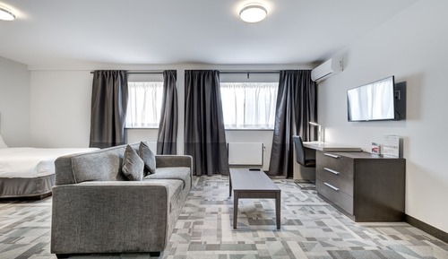Suite estándar, 2 camas dobles, cocina básica