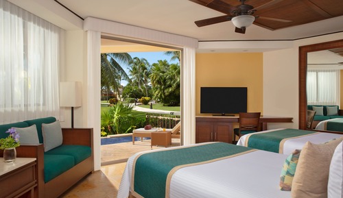 Premium Deluxe with Plunge Pool Double Beds