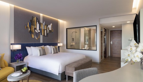 Avani Superior Sea View Room