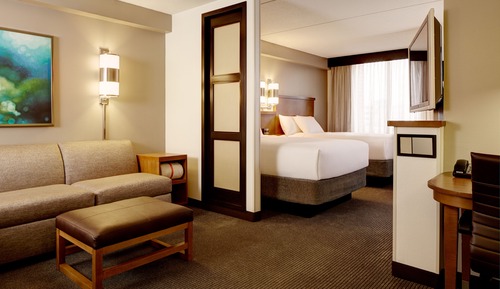Habitación (2 Queen Beds with Sofabed)