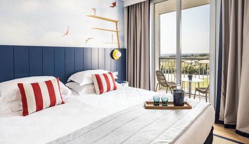 Family Suite, 2 Bedrooms, Balcony, Partial Sea View