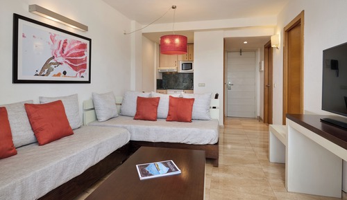 Apartamento, 1 habitación, balcón (2 adults and 1 child)