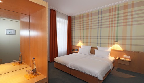 Quiet double room