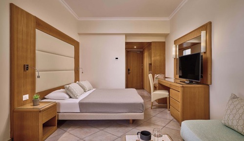 Habitación doble superior, vistas al complejo turístico