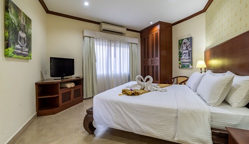 Apartamento Deluxe, 2 habitaciones, vistas a la piscina