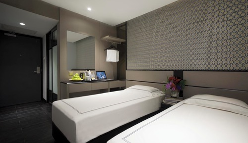 Habitación estándar con 2 camas individuales, sin ventanas