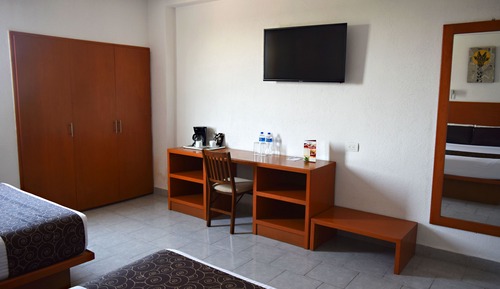 Habitación estándar, 2 camas dobles, no fumadores