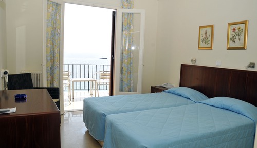 Habitación doble, balcón, vistas al mar
