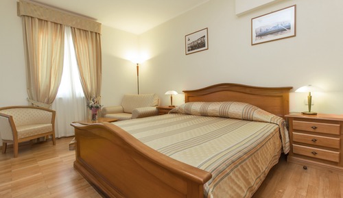 Habitación doble, balcón, vistas al mar