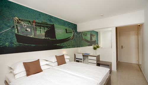 Habitación estándar doble, balcón
