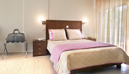 Suite, 1 cama de matrimonio con sofá cama