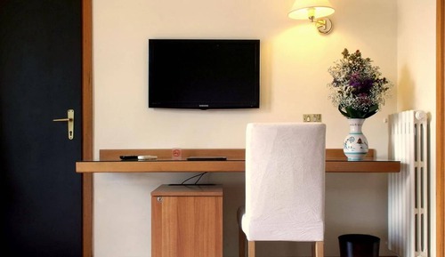 Habitación con 2 camas individuales