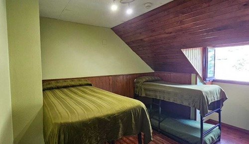 Habitación cuádruple económica