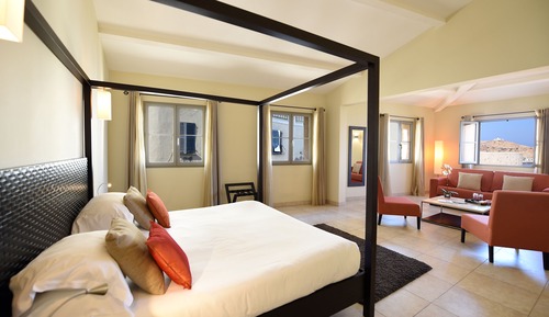 Suite superior, 1 cama de matrimonio grande con sofá cama, vistas a la ciudad
