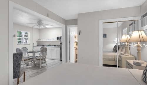 Tropical Efficiency with Kitchen