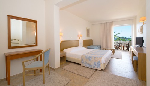 Bungalow superior, habitaciones comunicadas (2 Adults & 3 Children)