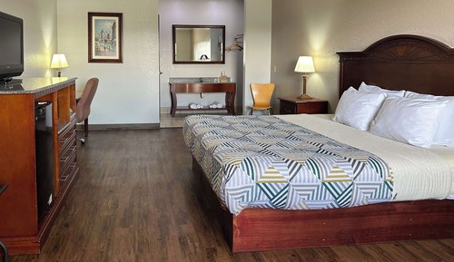 Habitación Deluxe, 1 cama de matrimonio grande, fumadores, frigorífico y microondas
