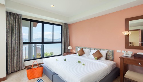 Superior 1 Bedroom