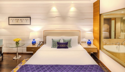 Habitación Deluxe, 1 cama de matrimonio, vistas a la ciudad