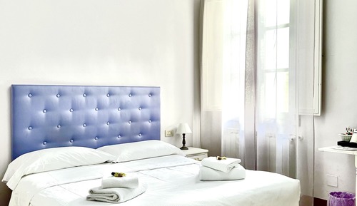 Habitación con 1 cama doble o 2 individuales (Dioniso)