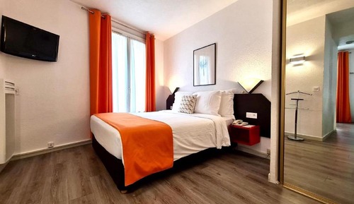 Habitación Business doble, 1 cama de matrimonio, microondas