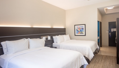Habitación estándar, 2 camas de matrimonio