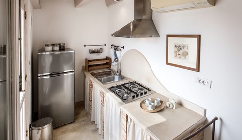 Apartamento, 1 habitación, balcón, en edificio anexo