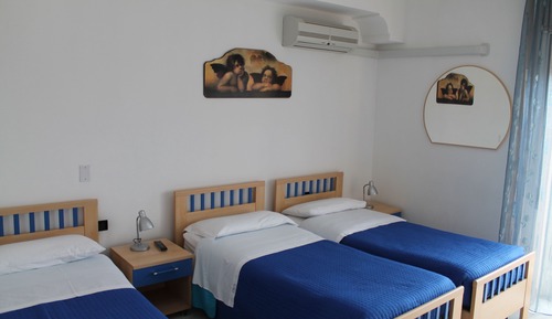 Triple Room, 3 Twin Beds (Breakfast)