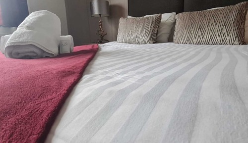 Habitación estándar con 1 cama doble o 2 individuales