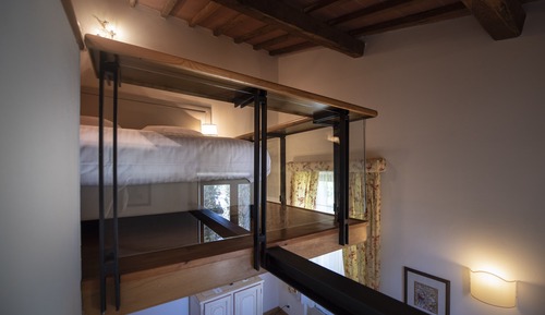 Habitación superior (Split level - Annex building)