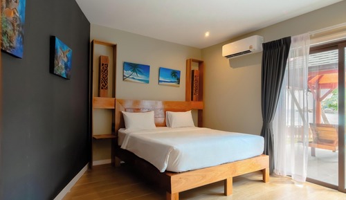 2 Bedroom Beachfront Villa
