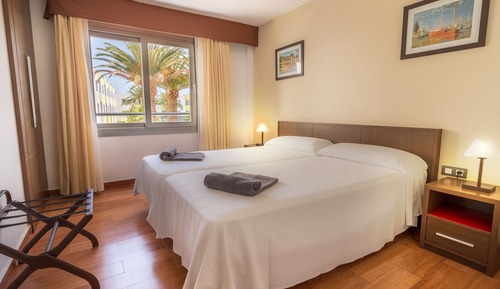 Habitación premium (2 adultos y 1 niño)
