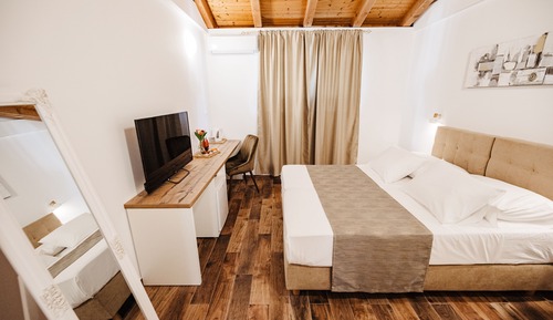 Habitación clásica con 1 cama doble o 2 individuales