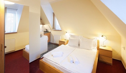 Estudio (with One Double Bed)