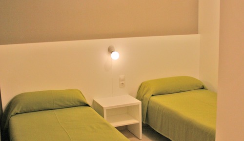 Habitación triple (Large with Garden)