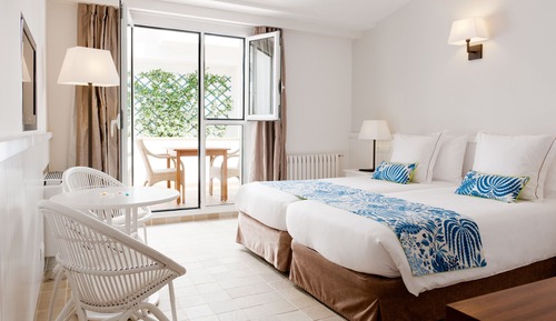 Habitación interior sin vistas