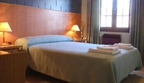 Habitación con 1 cama doble o 2 individuales