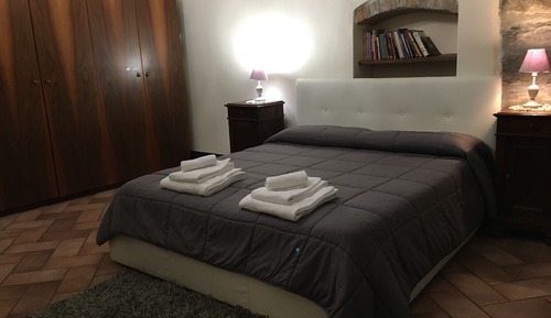 Habitación básica doble, 1 habitación, baño privado, planta baja