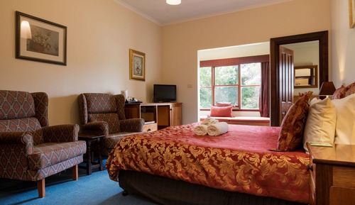 Suite Manor
