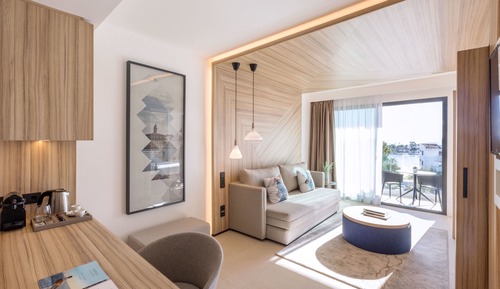 Suite, balcón, vistas al mar